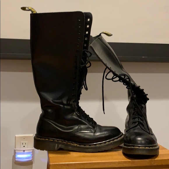 calf high dr martens